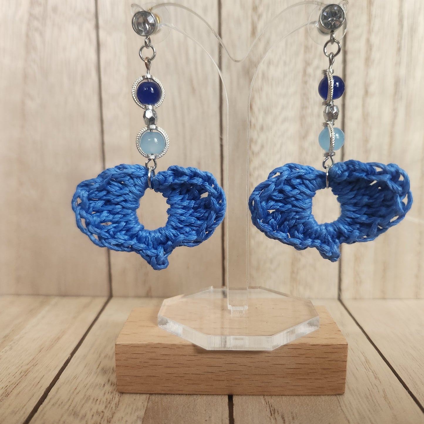 heart beaded earrings blue