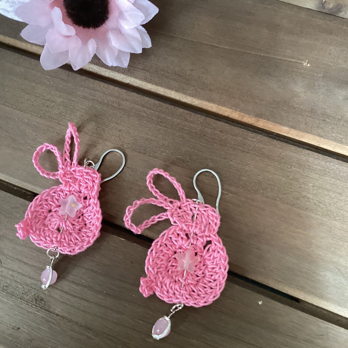 pink bunny with star beads