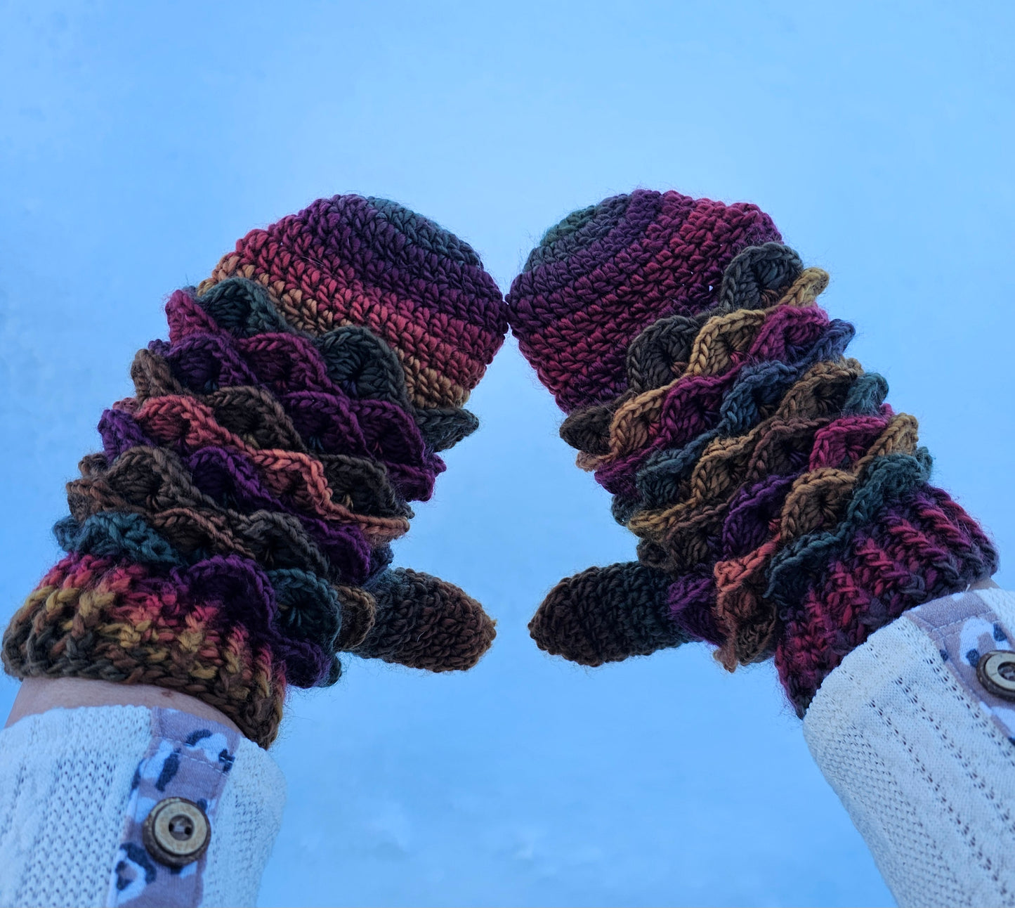 Mystic Mittens, Rainbow Colors, Gradient Yarn, mermaid scale, dragon scale