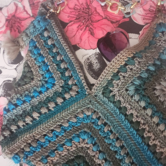 granny square triangle purse  blue and green