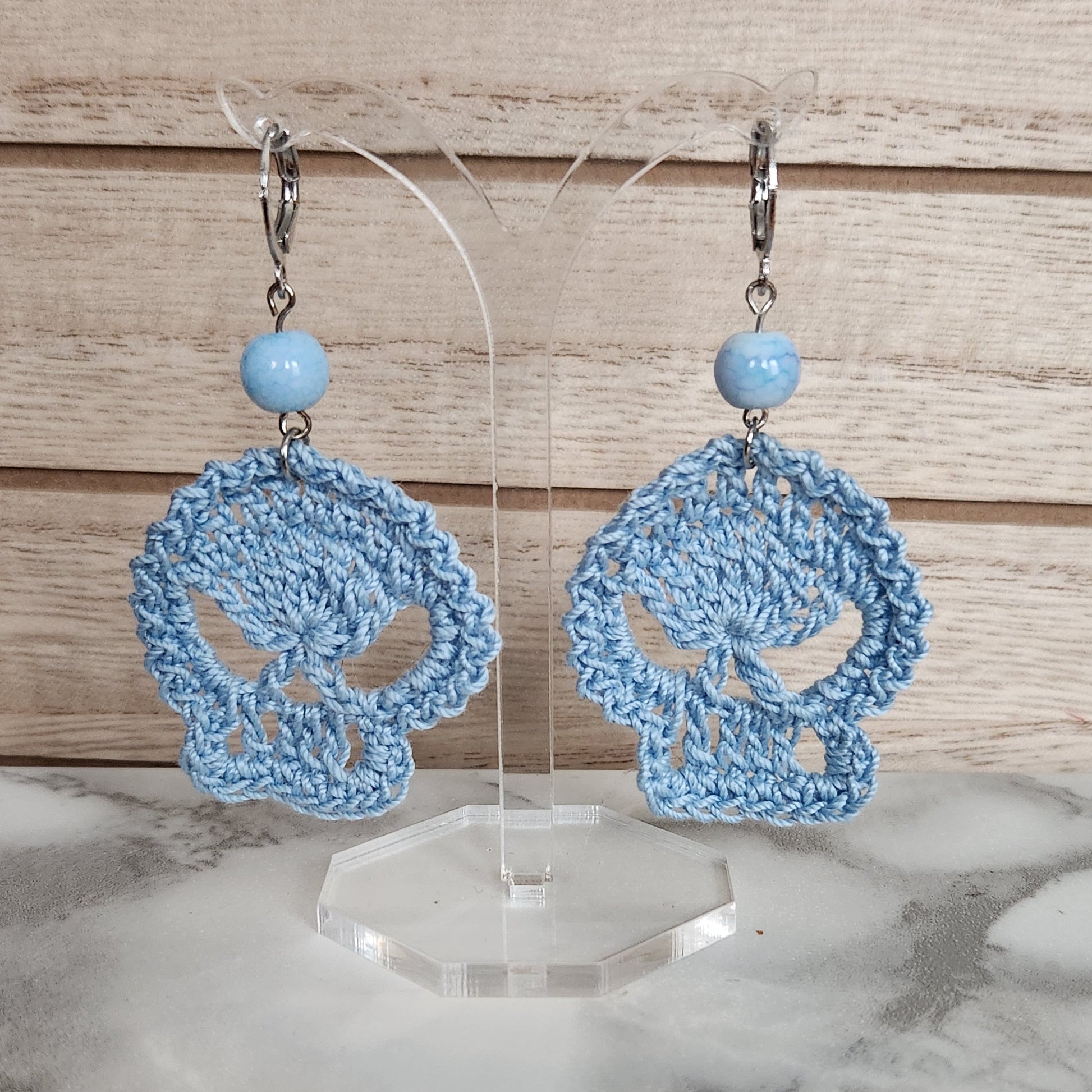 skull earring blue  with blue beads