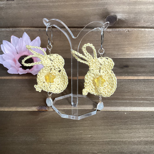 yellow bunnies with star beads